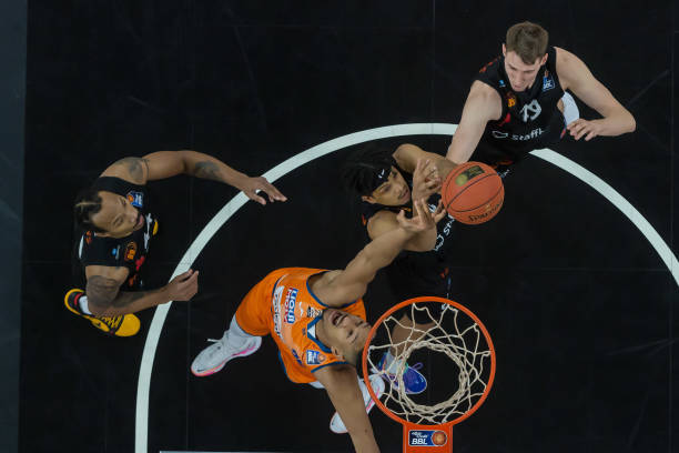 萨能够保持 萨能够保持