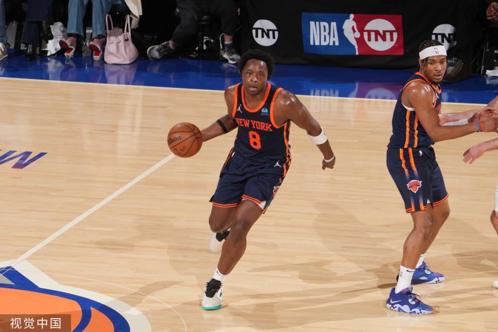 紧迫的双重 紧迫的双重